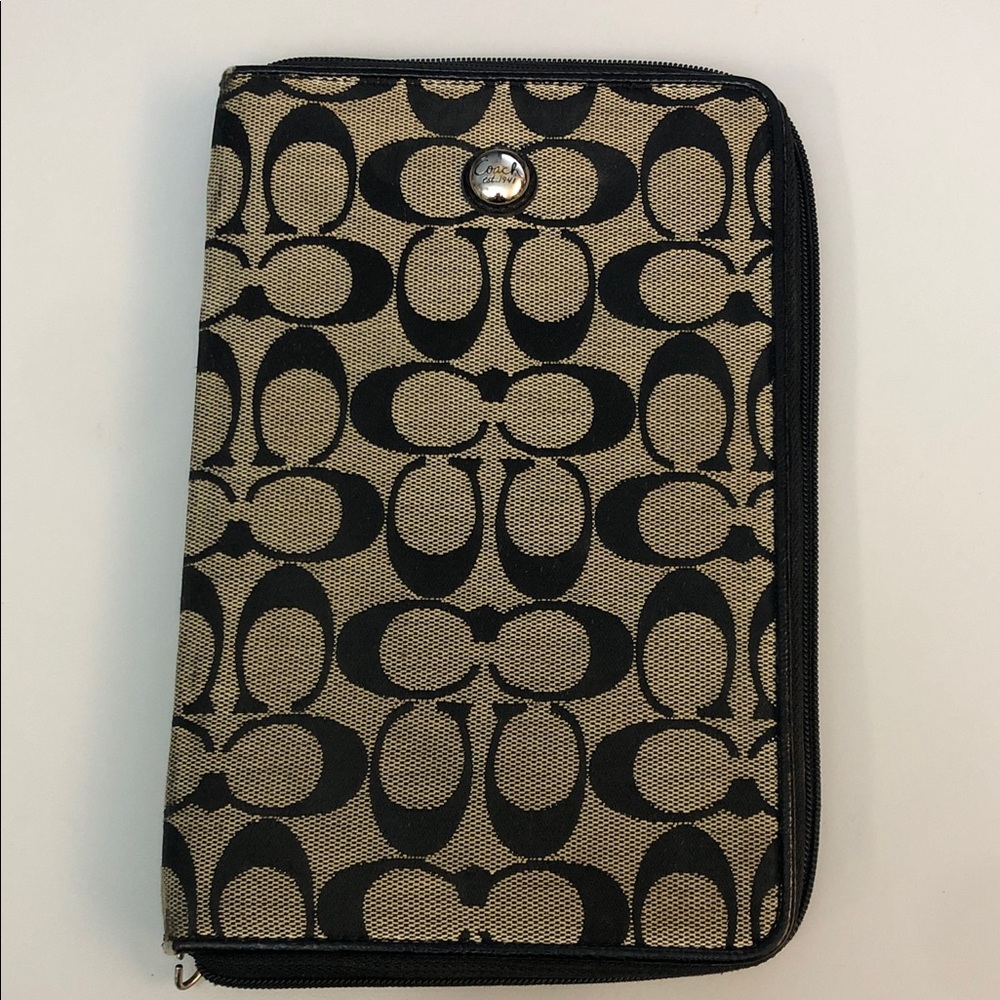 Coach Signature Black and Tan Phone Case